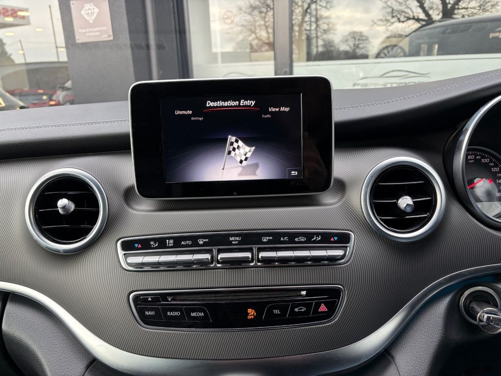 Used Mercedes-Benz V-Class 2019 for sale - 77369363: Photo 47