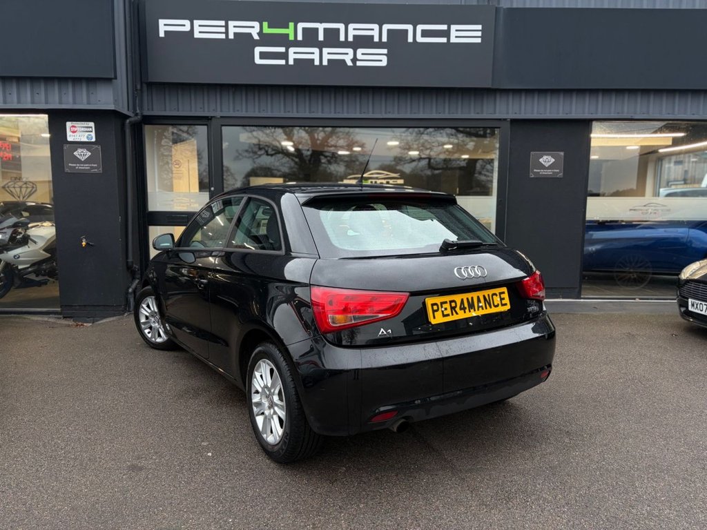 Used Audi A1 2011 for sale - 77463769: Photo 2