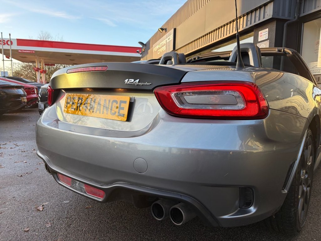 Used Abarth 124 Spider 2018 for sale - 76923819: Photo 39