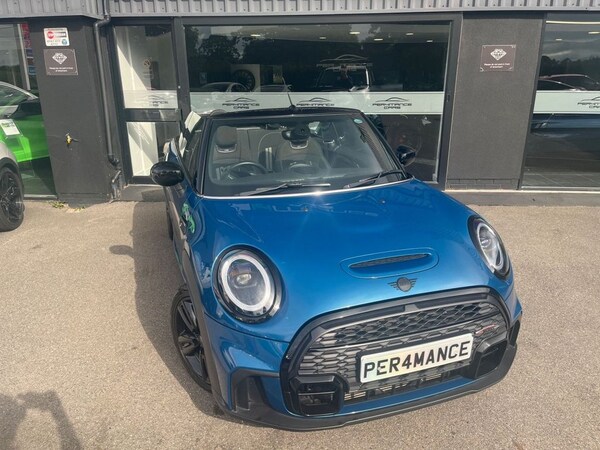 Used MINI Convertible 2021 for sale - 75998330: Photo 19