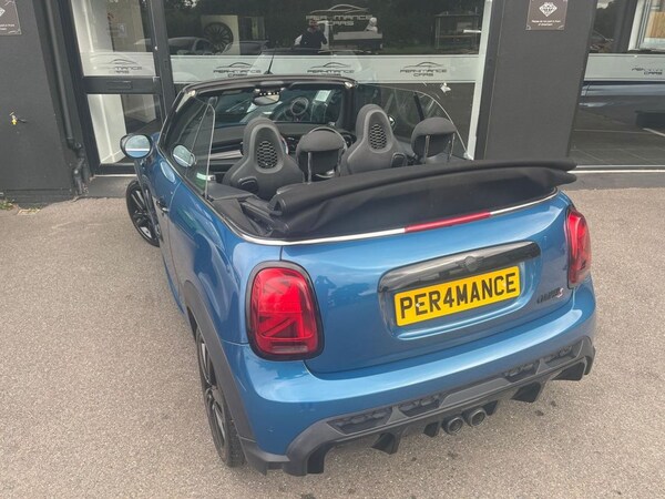 Used MINI Convertible 2021 for sale - 75998330: Photo 22