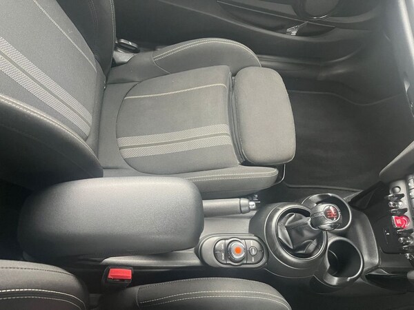 Used MINI Convertible 2021 for sale - 75998330: Photo 36