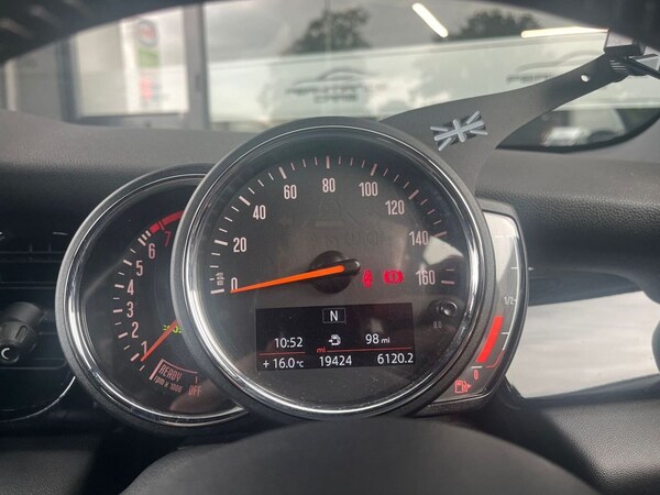 Used MINI Convertible 2021 for sale - 75998330: Photo 37