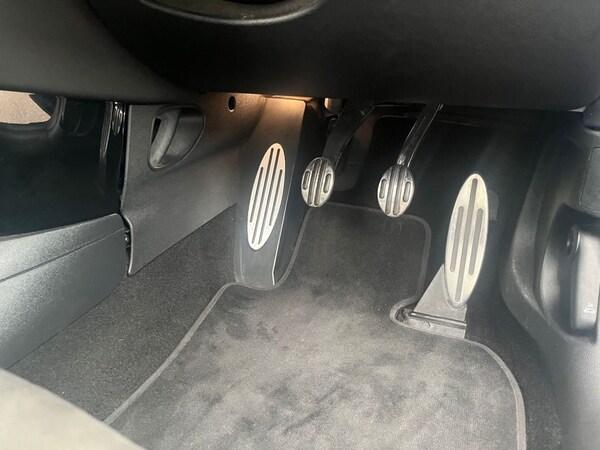 Used MINI Convertible 2021 for sale - 75998330: Photo 50