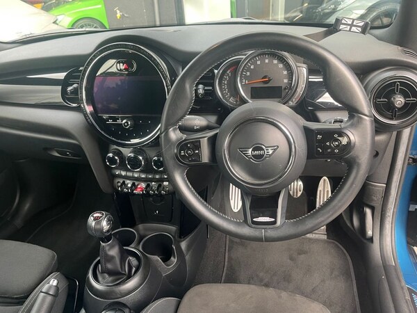 Used MINI Convertible 2021 for sale - 75998330: Photo 5