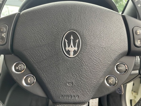 Used Maserati GranCabrio 2011 for sale - 75275175: Photo 21