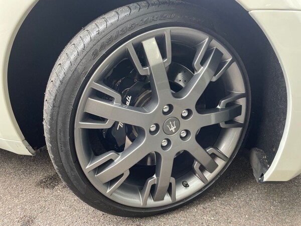 Used Maserati GranCabrio 2011 for sale - 75275175: Photo 37