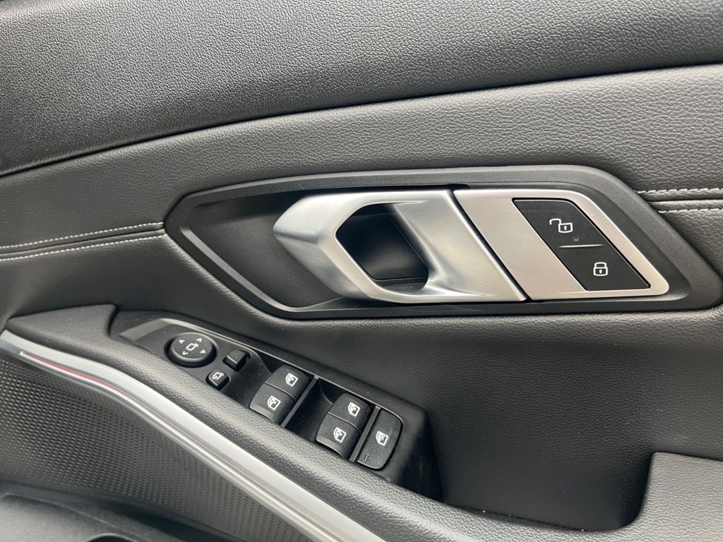 Used BMW 3 Series 2019 for sale - 76279467: Photo 47