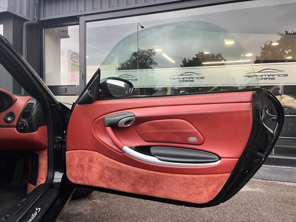 Used Porsche Boxster 2004 for sale - 76202658: Photo 31