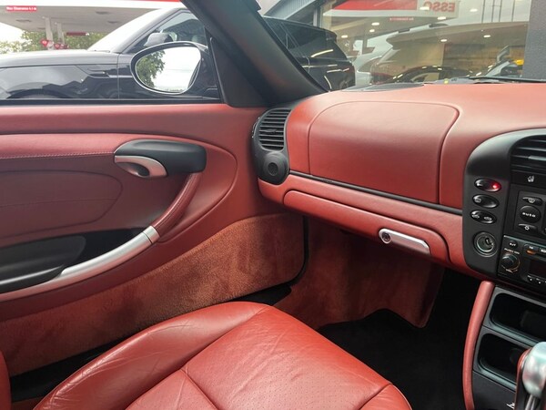 Used Porsche Boxster 2004 for sale - 76202658: Photo 40