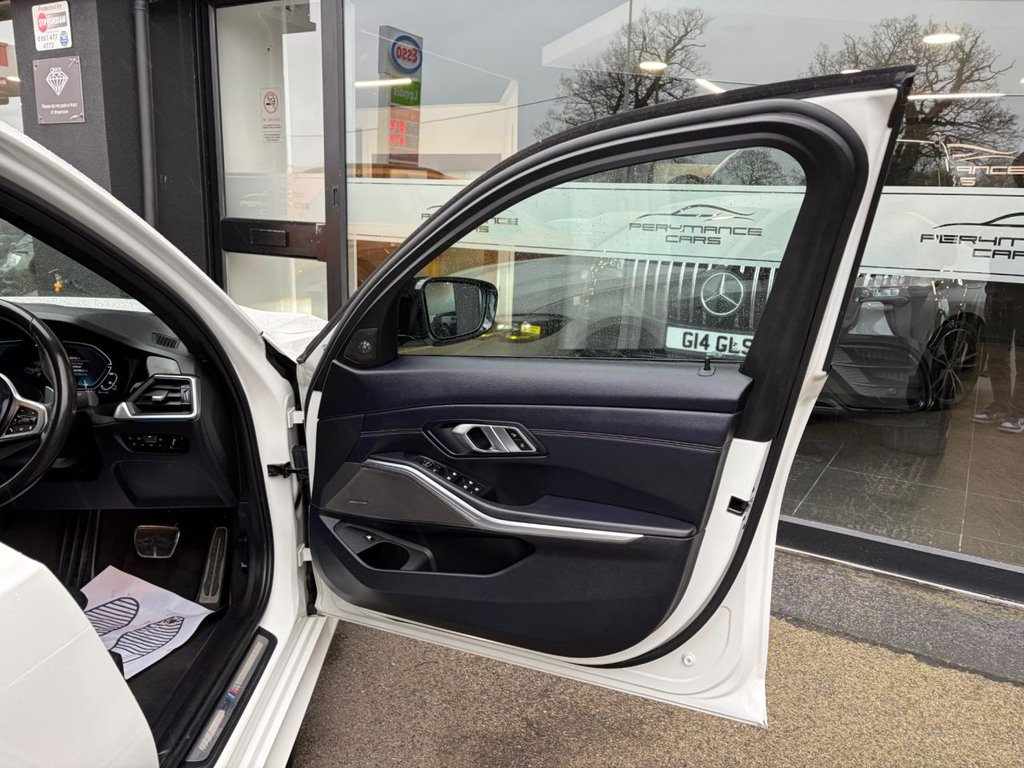 Used BMW 3 Series 2021 for sale - 77642790: Photo 43