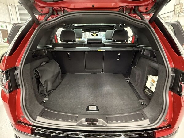 Used Land Rover Discovery Sport 2023 for sale - 76323389: Photo 18