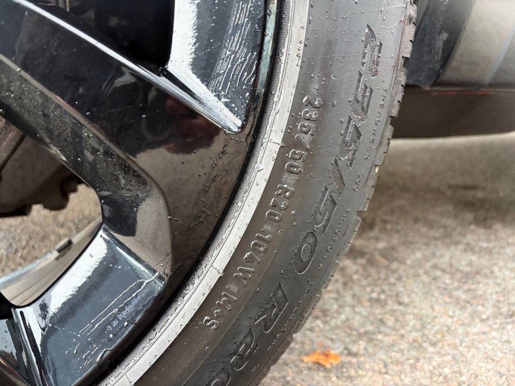 Used Land Rover Discovery Sport 2023 for sale - 76323389: Photo 35