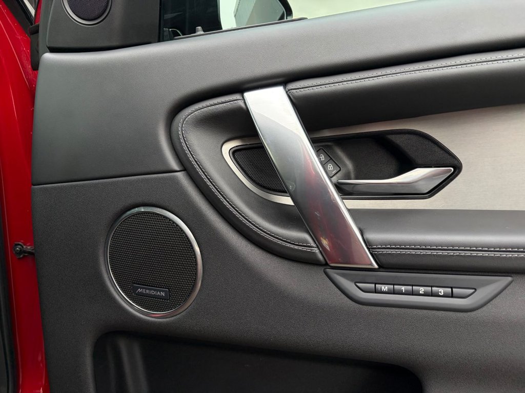 Used Land Rover Discovery Sport 2023 for sale - 76323389: Photo 38