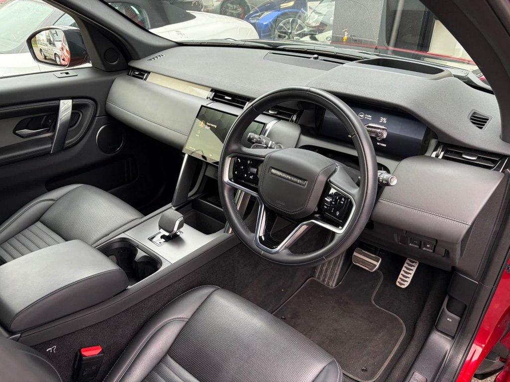 Used Land Rover Discovery Sport 2023 for sale - 76323389: Photo 4