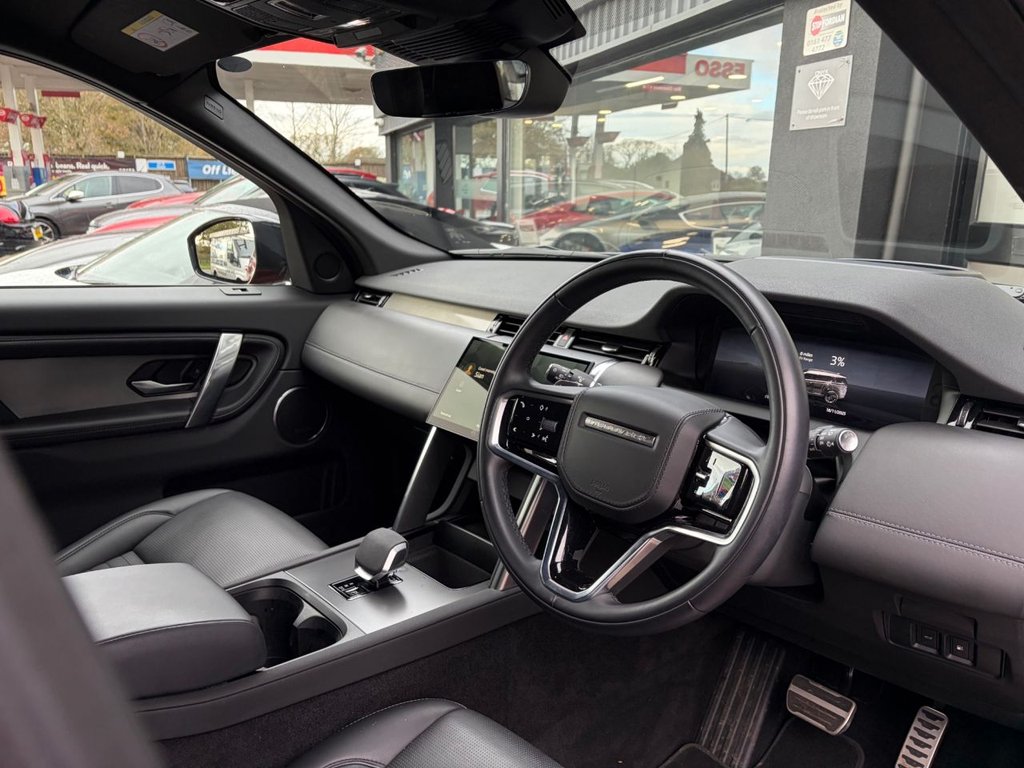 Used Land Rover Discovery Sport 2023 for sale - 76323389: Photo 45