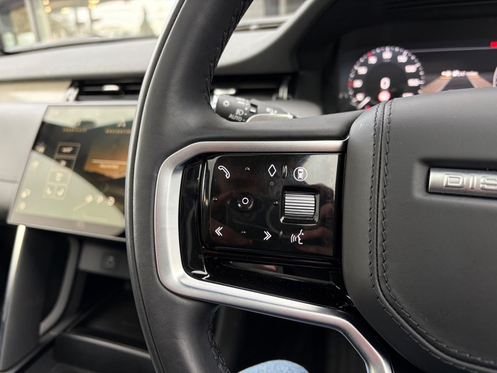 Used Land Rover Discovery Sport 2023 for sale - 76323389: Photo 47