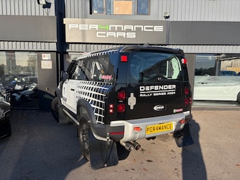 Used Land Rover Defender 2021 for sale - 78199852: Photo