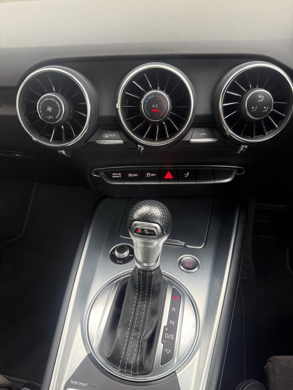 Used Audi TT 2022 for sale - 76698628: Photo 11