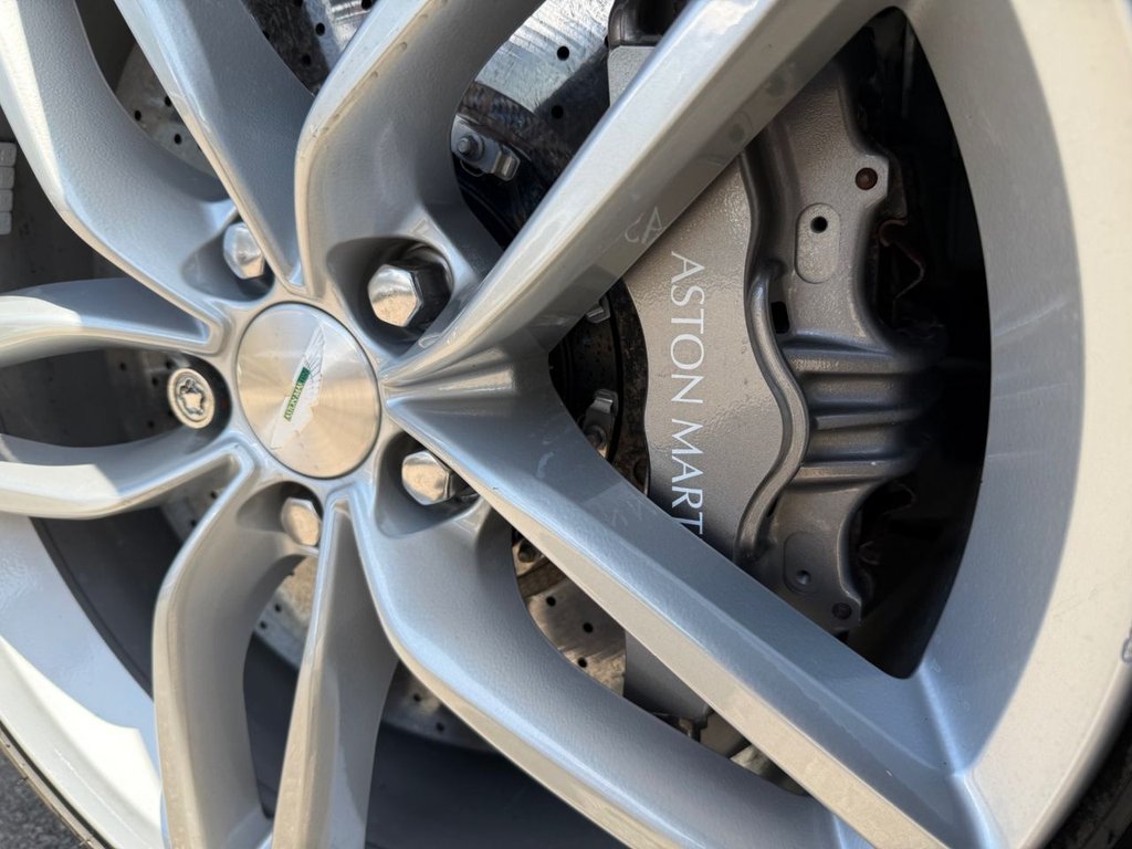 Used Aston Martin DB9 2014 for sale - 76345223: Photo 31