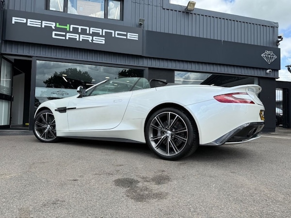 Used Aston Martin Vanquish 2014 for sale - 75028725: Photo 16
