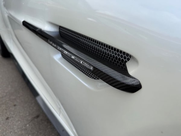 Used Aston Martin Vanquish 2014 for sale - 75028725: Photo 24