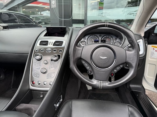 Used Aston Martin Vanquish 2014 for sale - 75028725: Photo 45