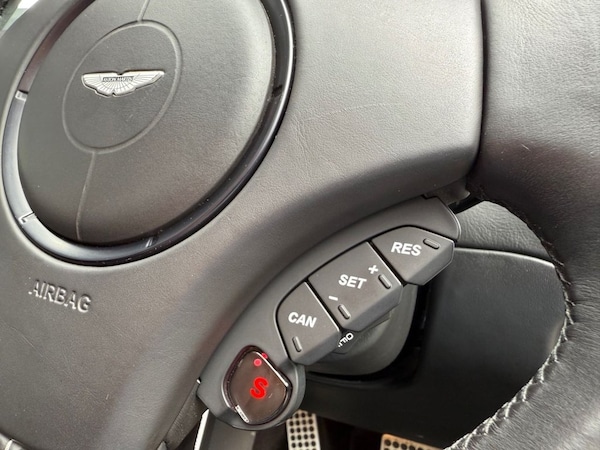 Used Aston Martin Vanquish 2014 for sale - 75028725: Photo 50