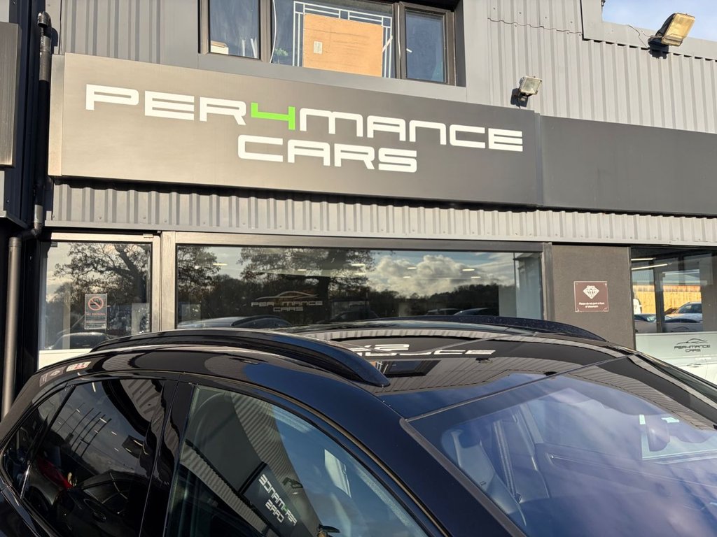 Used Porsche Macan 2019 for sale - 76883391: Photo 14