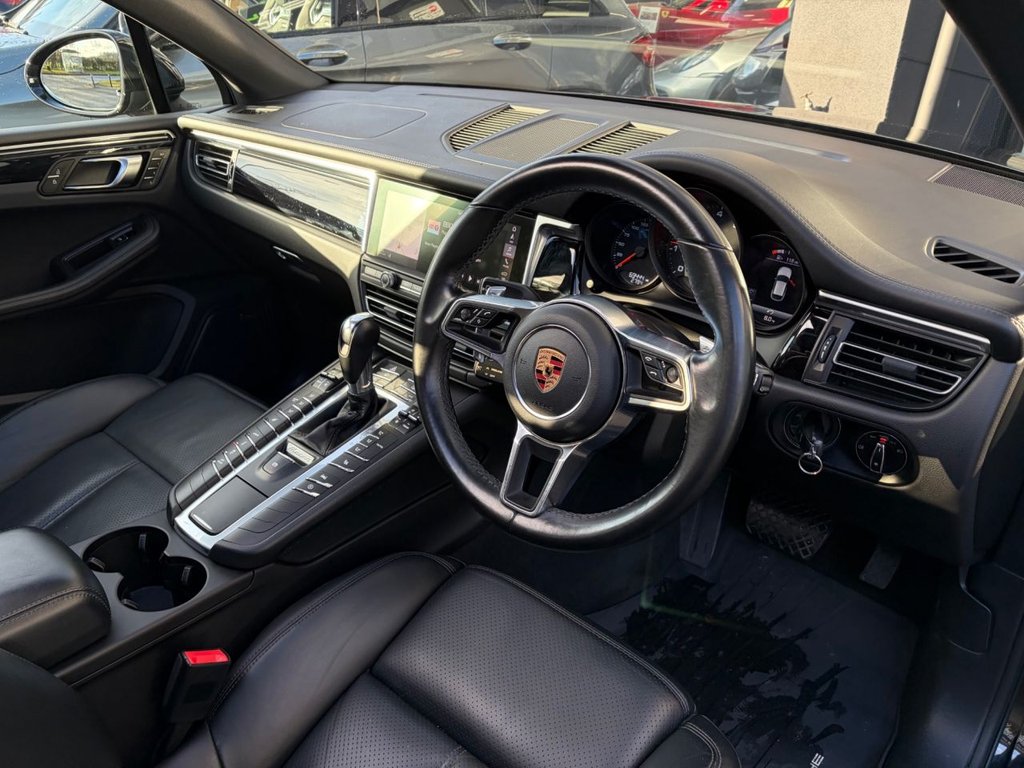 Used Porsche Macan 2019 for sale - 76883391: Photo 38