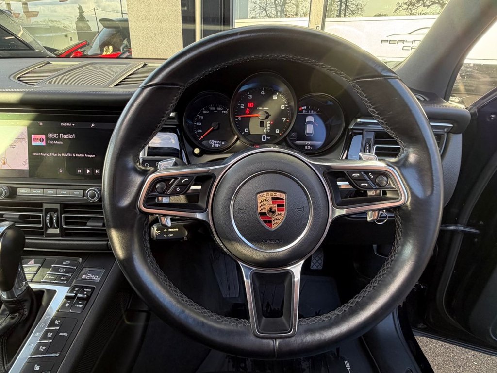Used Porsche Macan 2019 for sale - 76883391: Photo 40