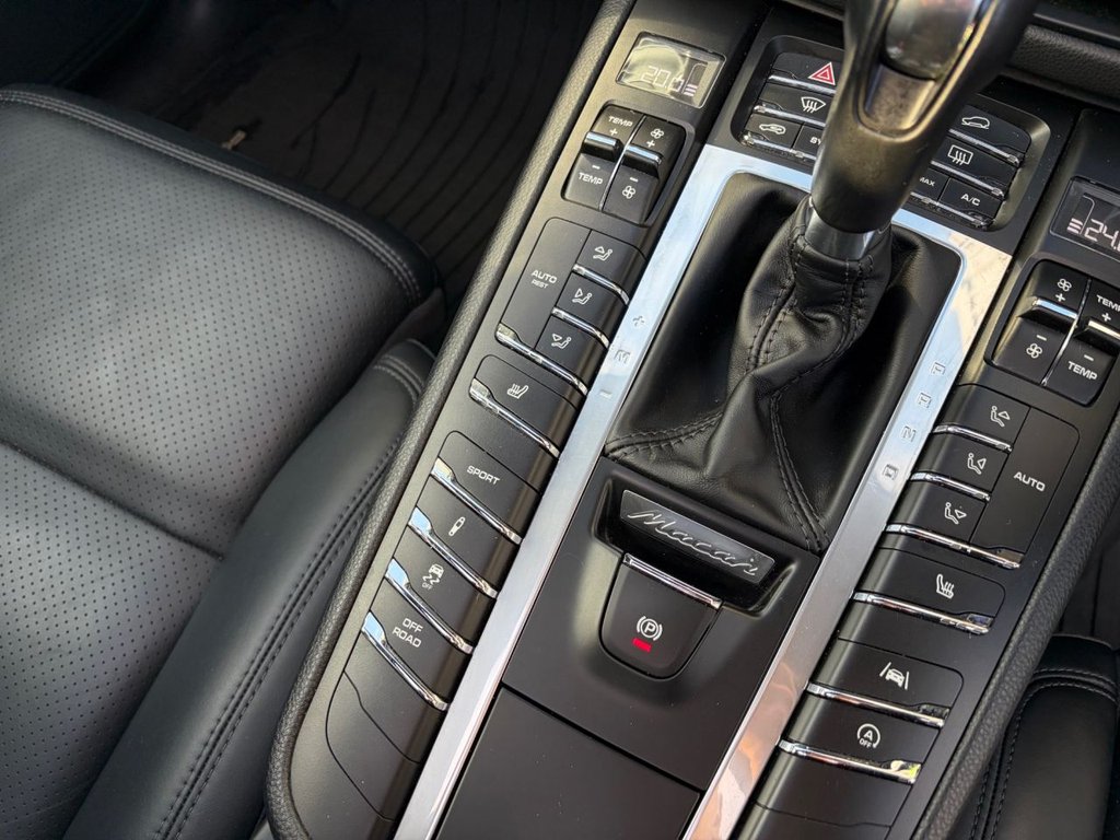 Used Porsche Macan 2019 for sale - 76883391: Photo 49