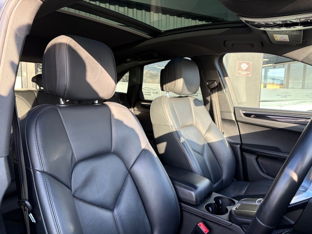 Used Porsche Macan 2019 for sale - 76883391: Photo 5