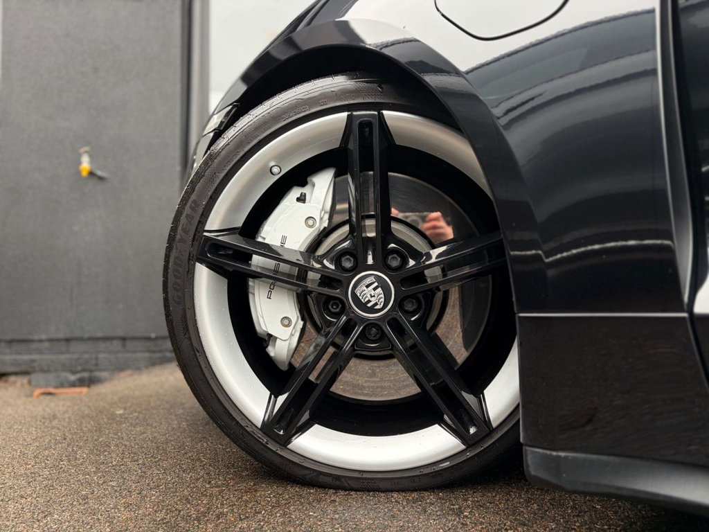 Used Porsche Taycan 2020 for sale - 77288341: Photo 27