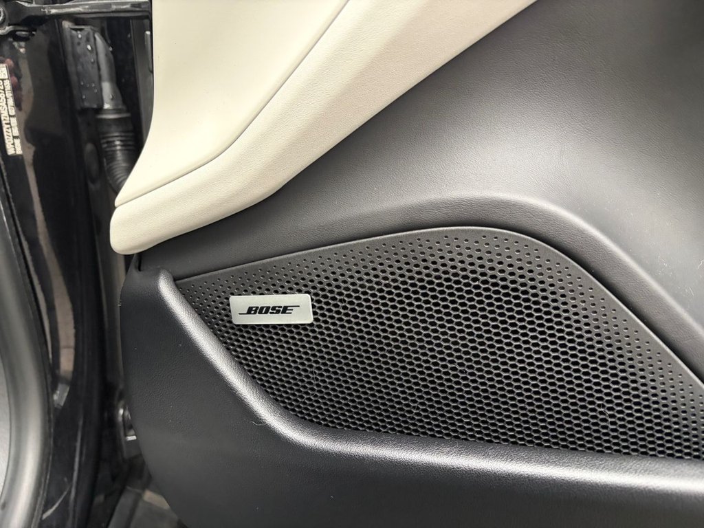 Used Porsche Taycan 2020 for sale - 77288341: Photo 38