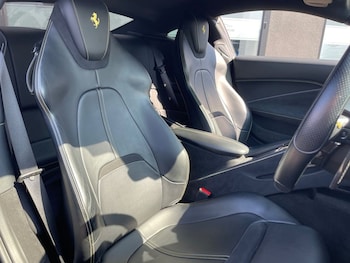 Used Ferrari Roma 2021 for sale - 79409552: Photo