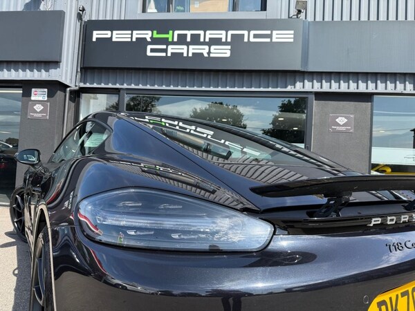Used Porsche 718 Cayman 2020 for sale - 75548601: Photo 15