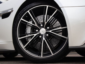 Used Aston Martin Vanquish 2013 for sale - 79494141: Photo