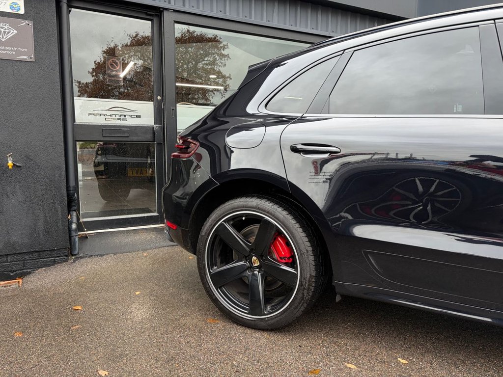 Used Porsche Macan 2017 for sale - 76883509: Photo 13