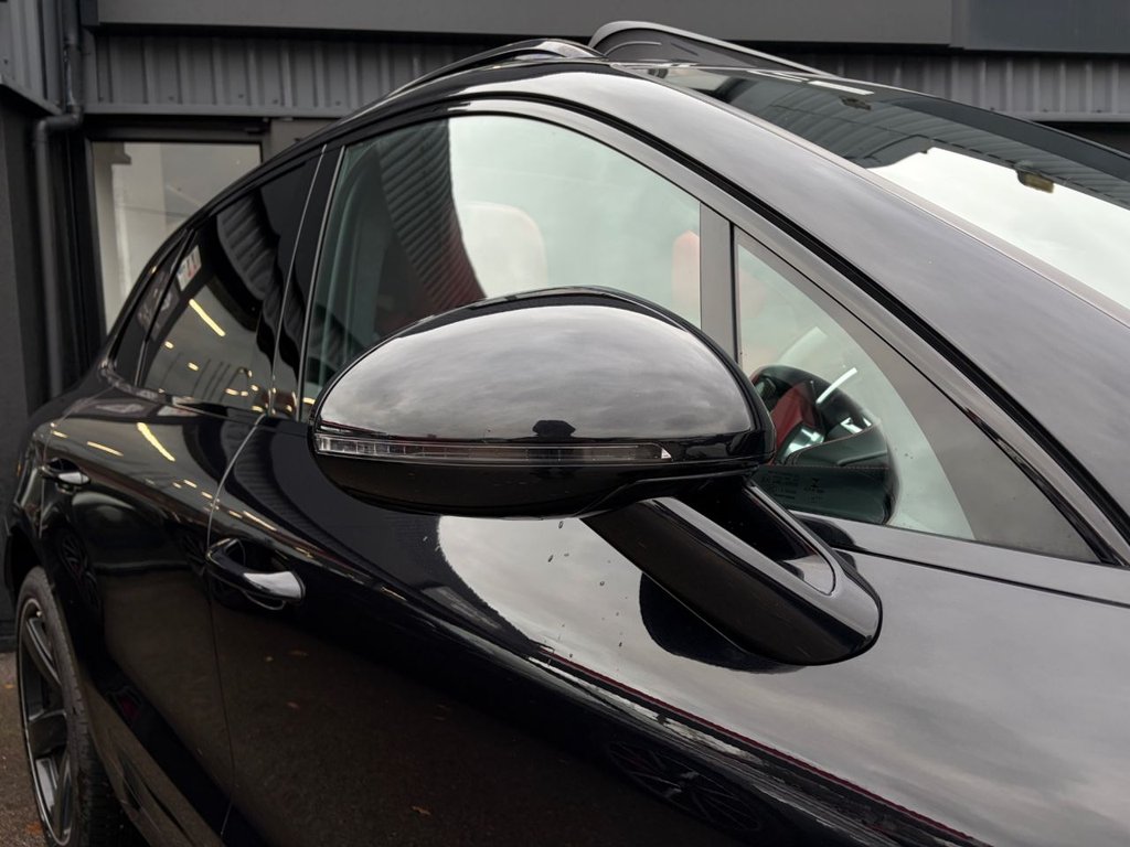 Used Porsche Macan 2017 for sale - 76883509: Photo 14