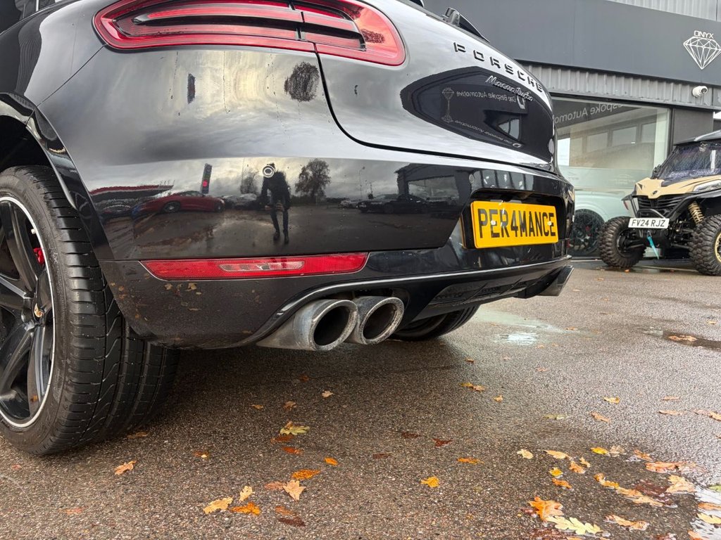 Used Porsche Macan 2017 for sale - 76883509: Photo 31