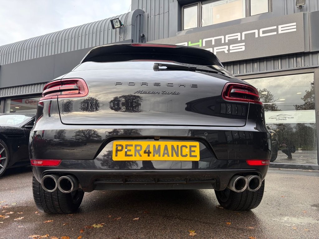 Used Porsche Macan 2017 for sale - 76883509: Photo 32