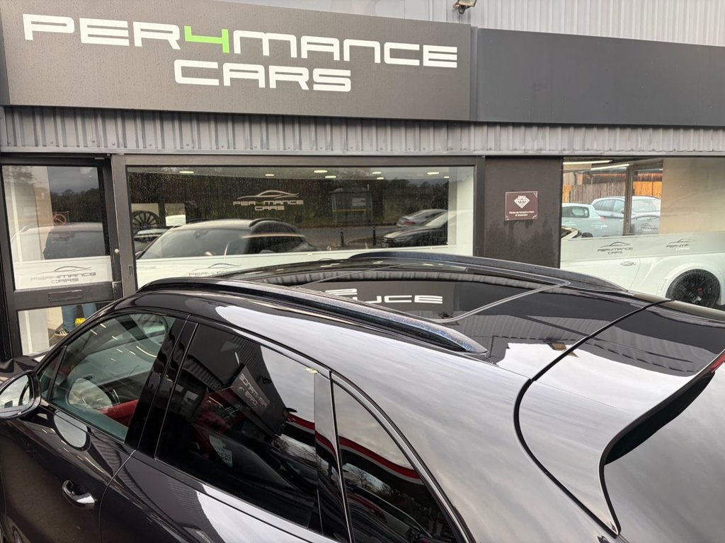 Used Porsche Macan 2017 for sale - 76883509: Photo 33