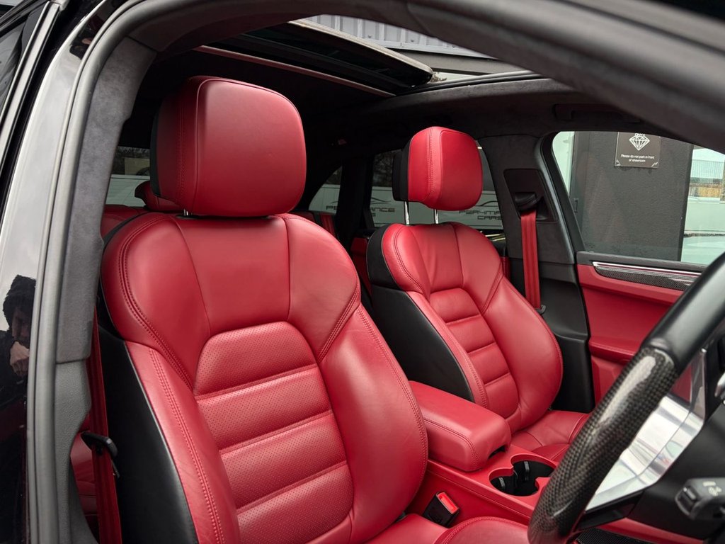 Used Porsche Macan 2017 for sale - 76883509: Photo 4