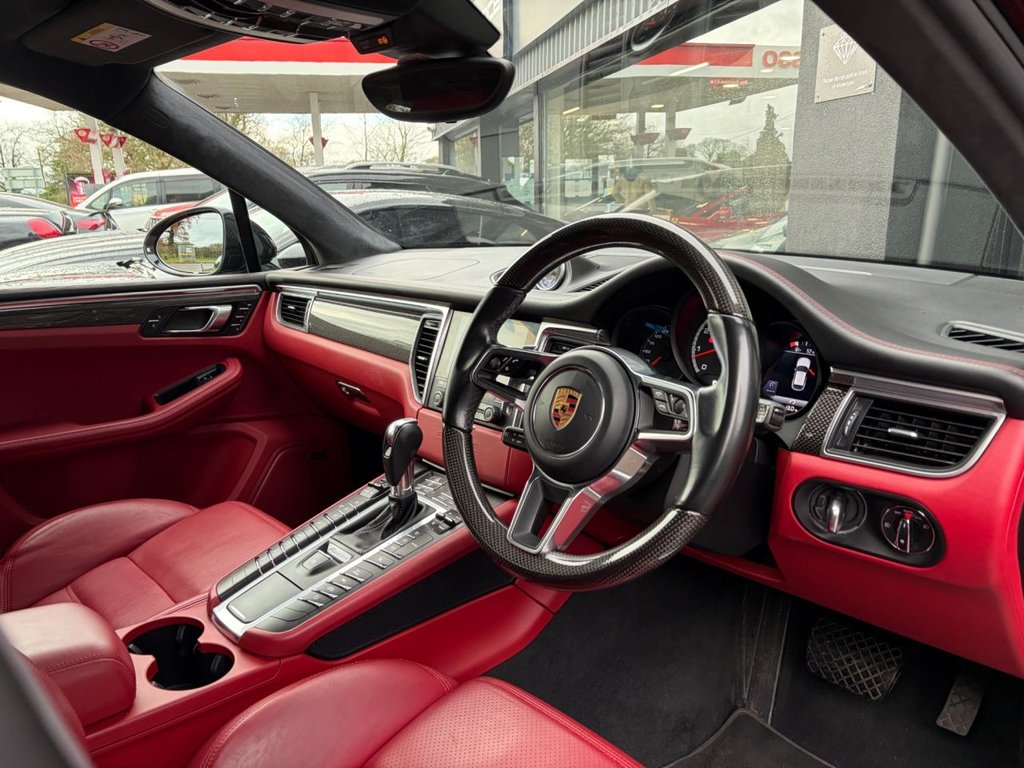 Used Porsche Macan 2017 for sale - 76883509: Photo 43