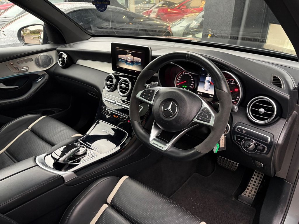 Used Mercedes-Benz GLC 2018 for sale - 76867859: Photo 4