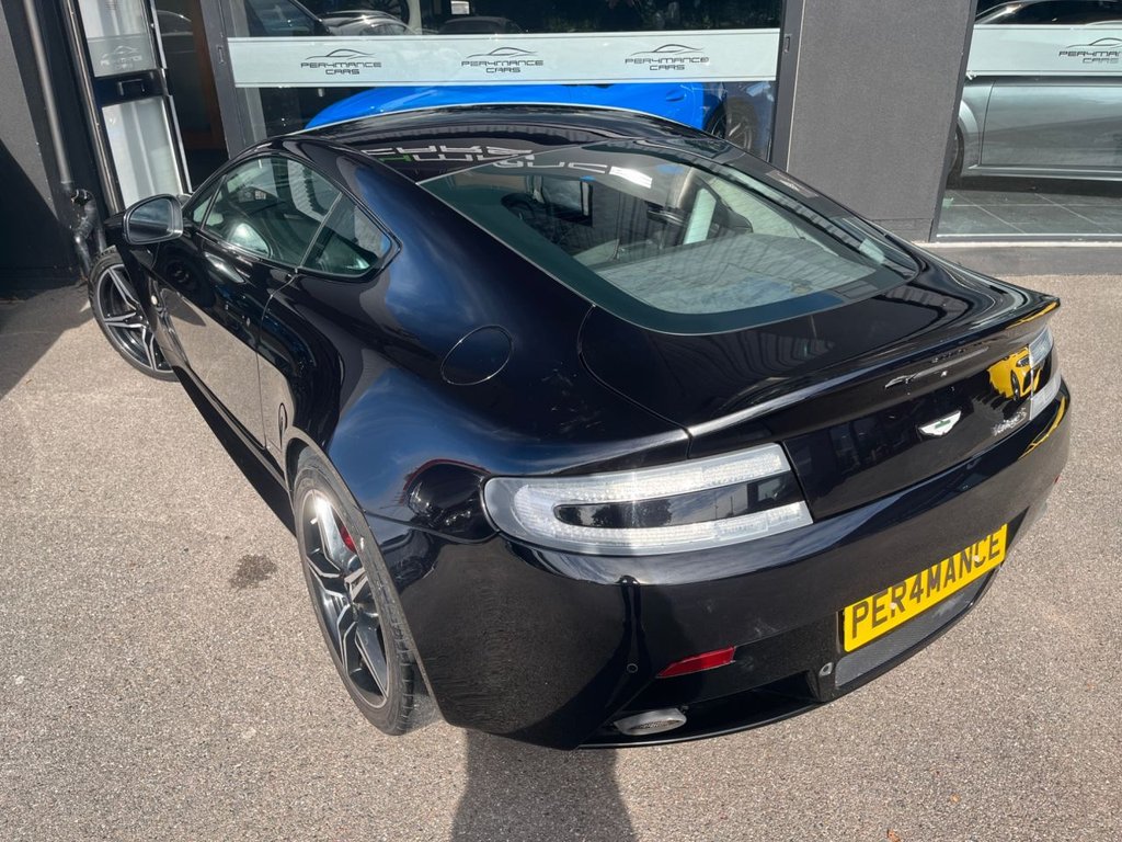 Used Aston Martin Vantage 2017 for sale - 76185602: Photo 23