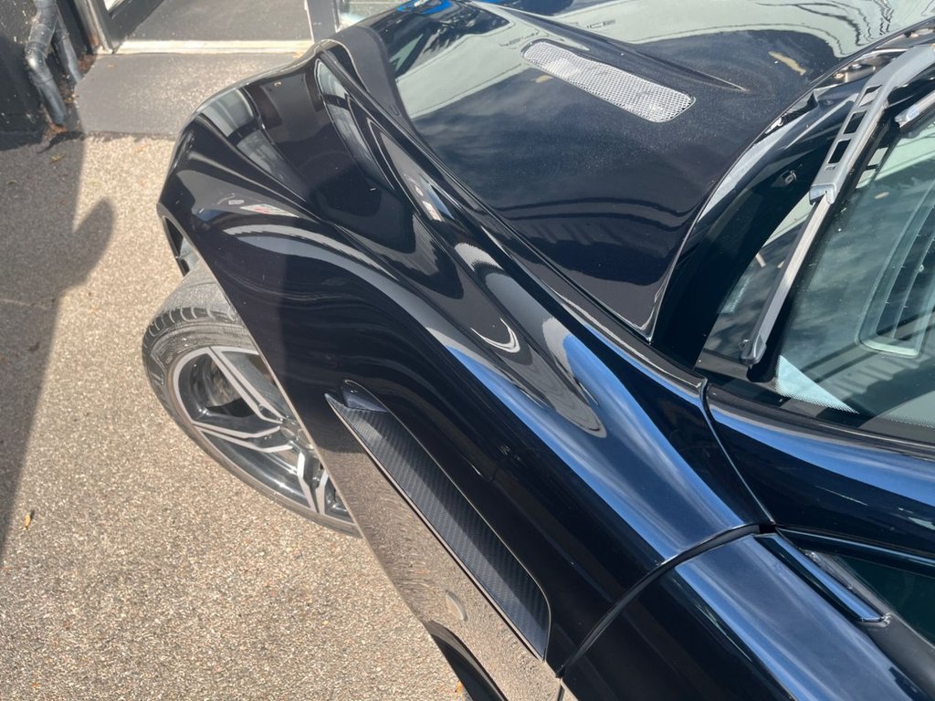 Used Aston Martin Vantage 2017 for sale - 76185602: Photo 27