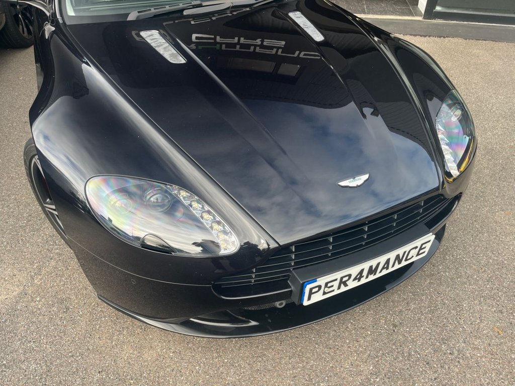 Used Aston Martin Vantage 2017 for sale - 76185602: Photo 8