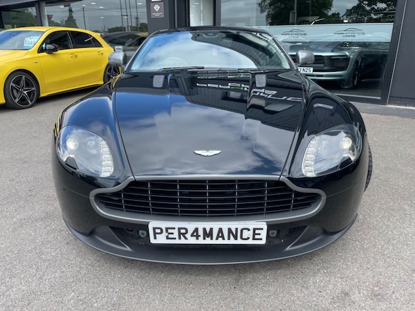 Used Aston Martin Vantage 2014 for sale - 74685155: Photo 10